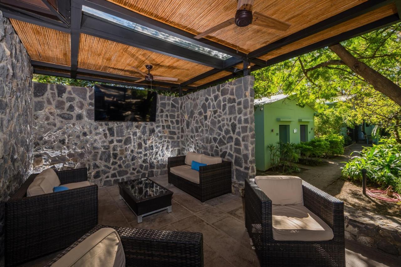 Jet Luxury At Langosta Beach Resort & Villas Tamarindo Bagian luar foto