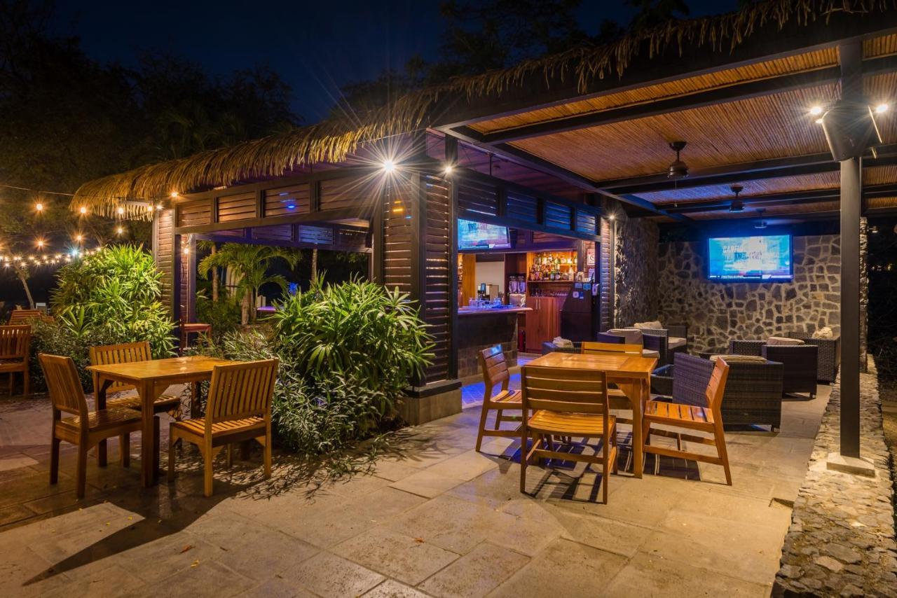 Jet Luxury At Langosta Beach Resort & Villas Tamarindo Bagian luar foto